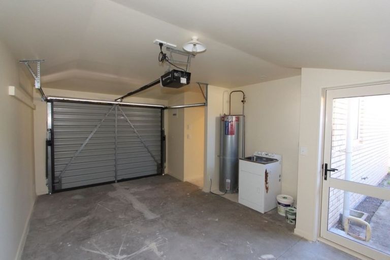 Photo of property in 21/13 Sylvan Street, Hillmorton, Christchurch, 8024