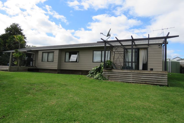 Photo of property in 1 Rarere Terrace, Kerikeri, 0230