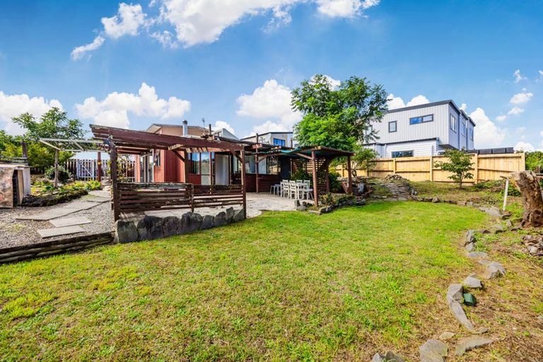 Photo of property in 57 Highland Park Drive, Highland Park, Auckland, 2010