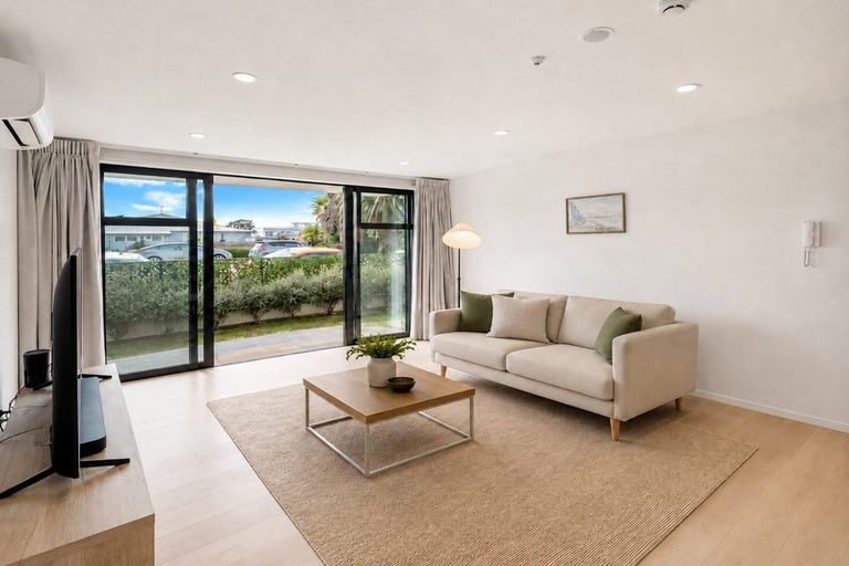 Photo of property in 2/388 Hibiscus Coast Highway, Orewa, 0931