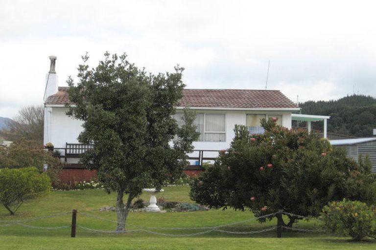 Photo of property in 105 Philomel Road, Whangamata, 3620