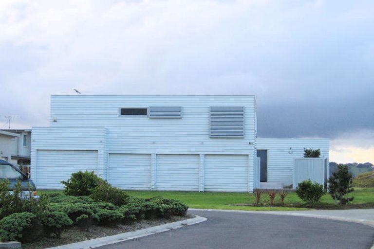 Photo of property in 6 Tuatua Lane, Omaha, 0986