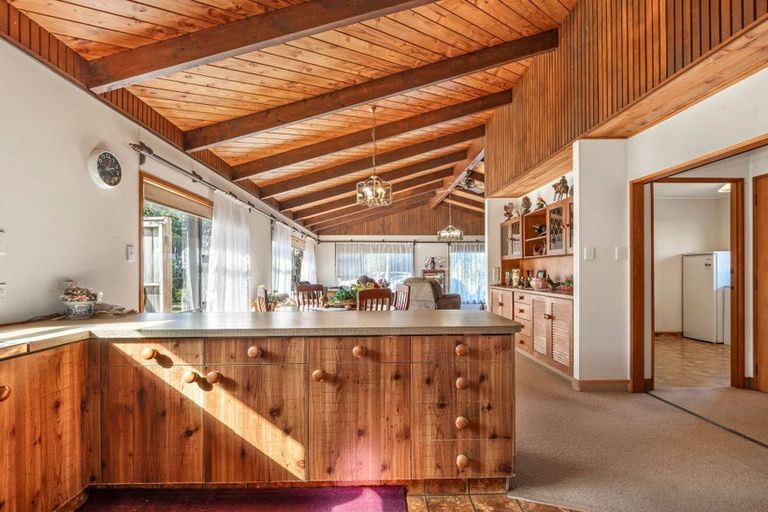 Photo of property in 242 Baylys Coast Road, Dargaville, 0377