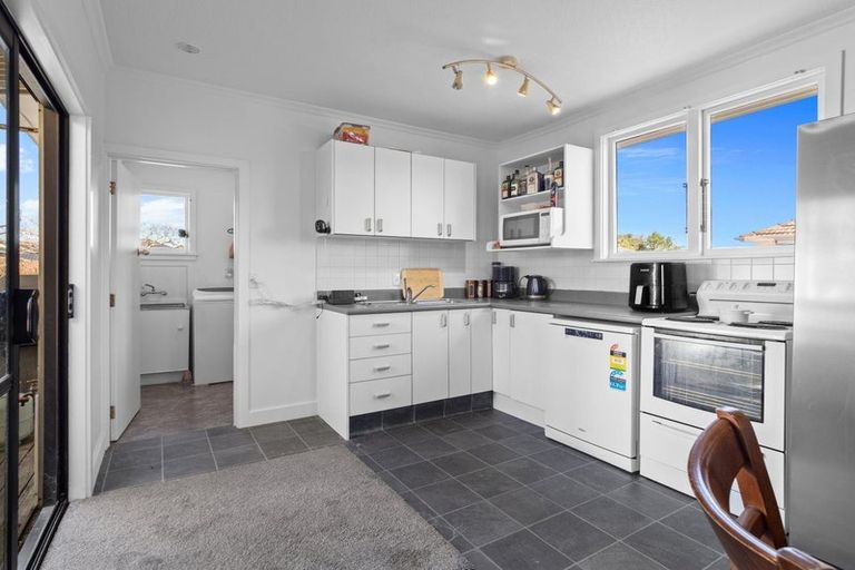 Photo of property in 75 Mcmurdo Street, Tinwald, Ashburton, 7700