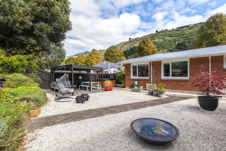 Photo of property in 105 Bowenvale Avenue, Cashmere, Christchurch, 8022