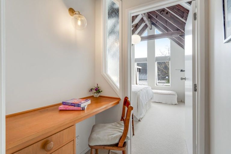 Photo of property in 3/23 Eastern Beach Road, Eastern Beach, Auckland, 2012