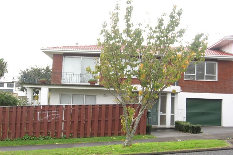 Photo of property in 1/56 Marriott Road, Pakuranga, Auckland, 2010