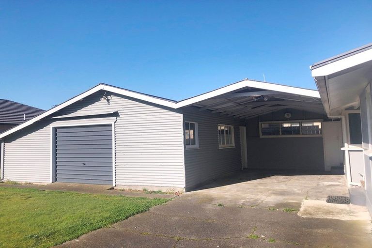 Photo of property in 108 Winchester Street, Levin, 5510