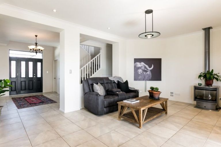 Photo of property in 2 The Croft, Havelock North, 4130