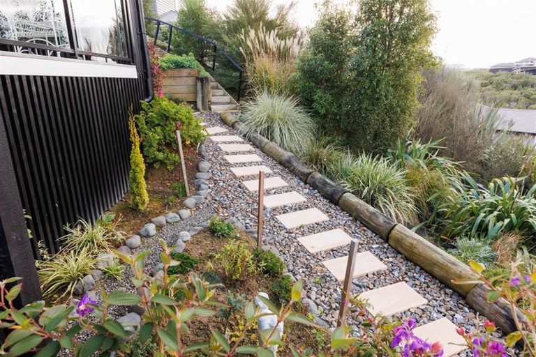 Photo of property in 121 Cashmere Drive, Fitzherbert, Palmerston North, 4410