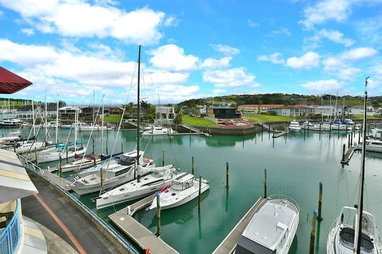 Photo of property in 76 Harbour Village Drive, Gulf Harbour, Whangaparaoa, 0930