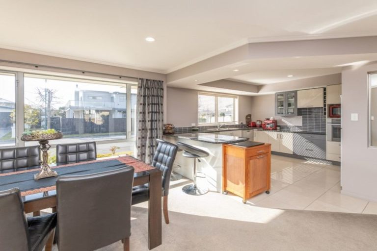 Photo of property in 7 Applefield Court, Northwood, Christchurch, 8051