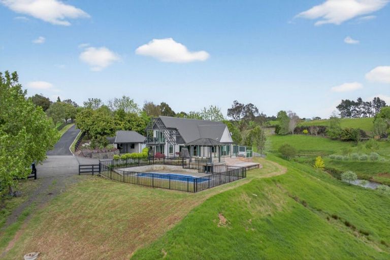 Photo of property in 333 Tuhimata Road, Paerata, Drury, 2578