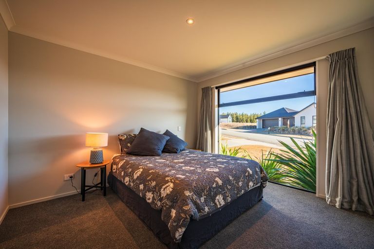 Photo of property in 17 Mistake Drive, Lake Tekapo, 7999