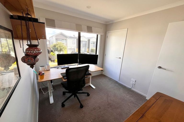 Photo of property in 2 Kapia Road, Westgate, Auckland, 0614