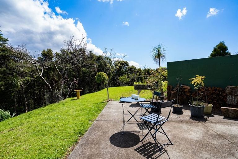 Photo of property in 1559 Pataua Road North, Pataua North, Whangarei, 0175