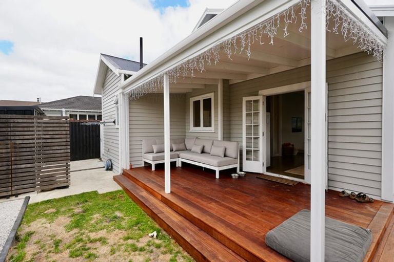 Photo of property in 37 Miro Street, Takaro, Palmerston North, 4410
