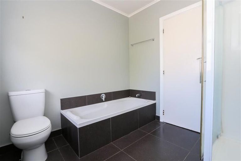 Photo of property in 33 Byron Street, Leamington, Cambridge, 3432