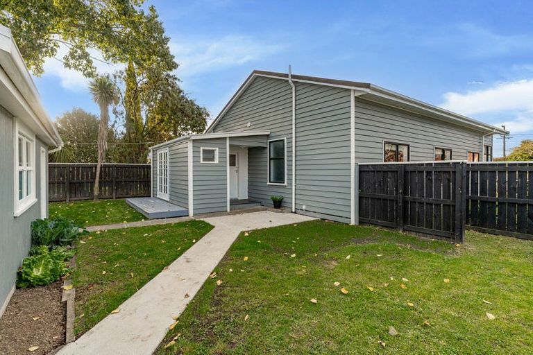 Photo of property in 91 Broadway, Carterton, 5713