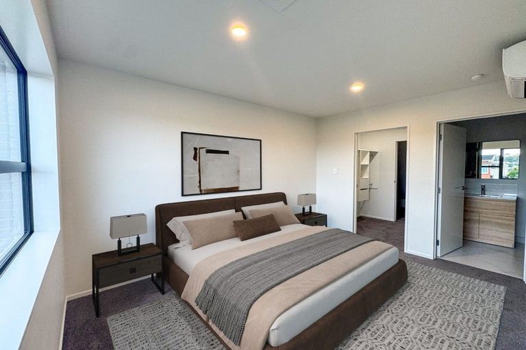 Photo of property in 4/6 James Street, Bayview, Auckland, 0629