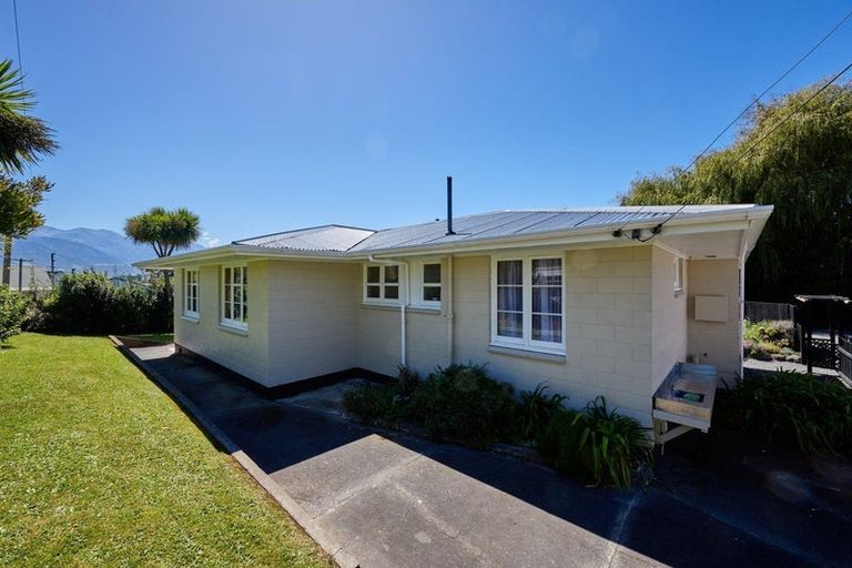 Photo of property in 23a Ludstone Road, Kaikoura, 7300