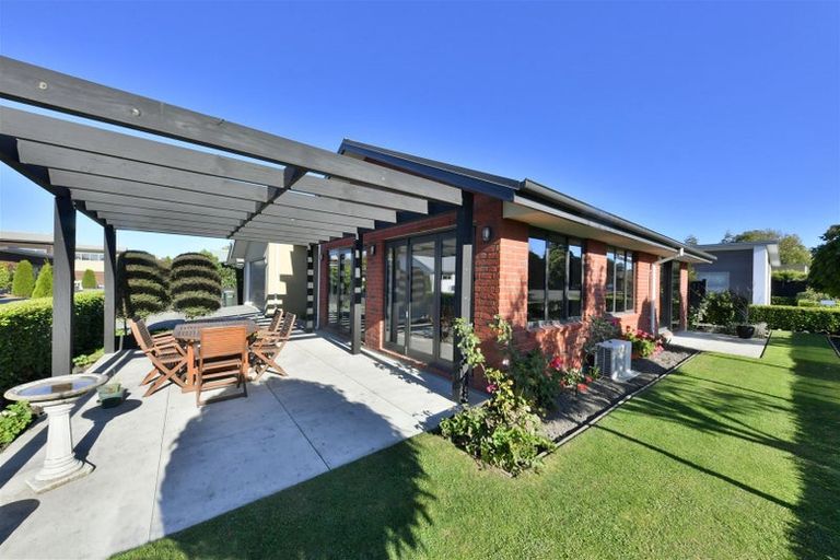 Photo of property in 4 Birchwood Close, Prebbleton, 7604