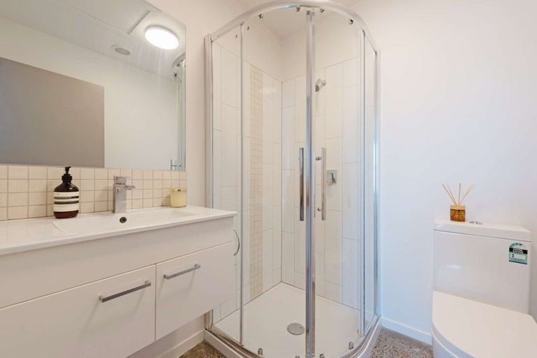 Photo of property in 244 Victoria Street, Te Aro, Wellington, 6011