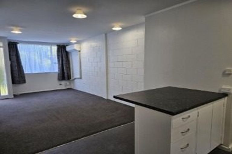 Photo of property in 8/17 Quinn Grove, Ranui, Porirua, 5024