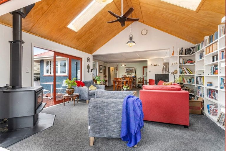 Photo of property in 12 Dixon Street, Carterton, 5713