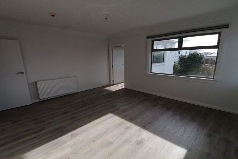 Photo of property in 157 Molesworth Street, New Plymouth, 4312
