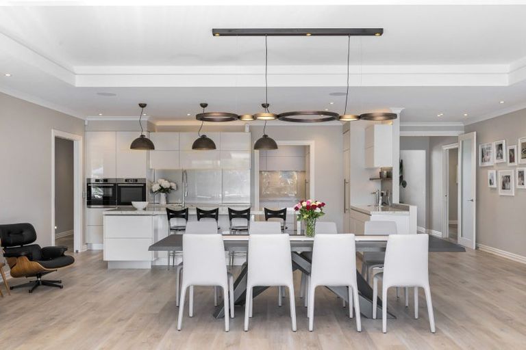 Photo of property in 8a Jelas Drive, Riverhead, 0820