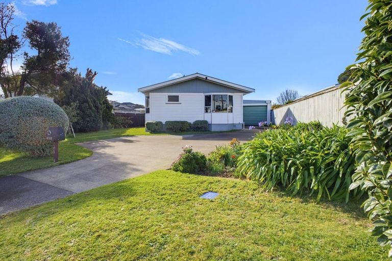 Photo of property in 205 Mangorei Road, Merrilands, New Plymouth, 4312
