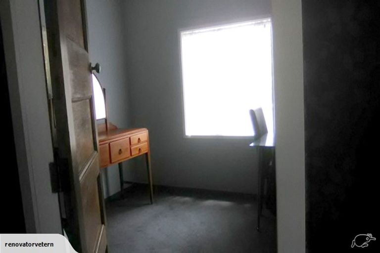 Photo of property in 262 Titirangi Road, Titirangi, Auckland, 0604