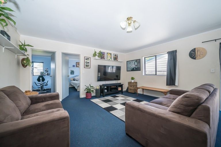 Photo of property in 7 Athena Grove, Highbury, Palmerston North, 4412