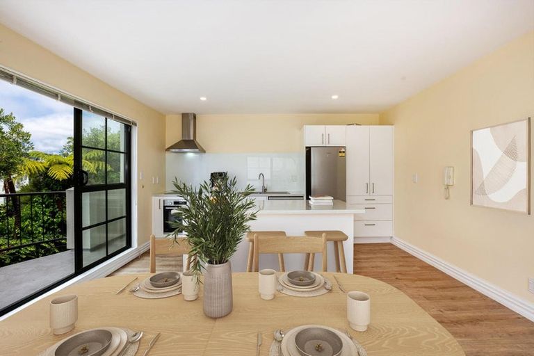 Photo of property in 16g Hobson Street, Thorndon, Wellington, 6011