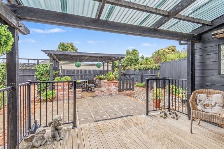 Photo of property in 18 Godwin Crescent, College Estate, Whanganui, 4500