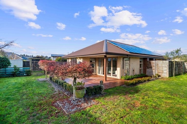Photo of property in 24 Strauss Drive, Rolleston, 7614