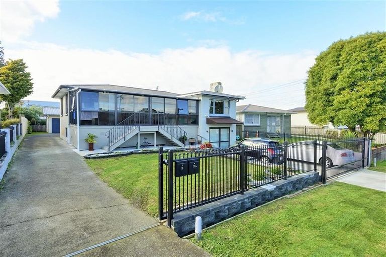 Photo of property in 18 Greenmeadows Avenue, Manurewa East, Auckland, 2102