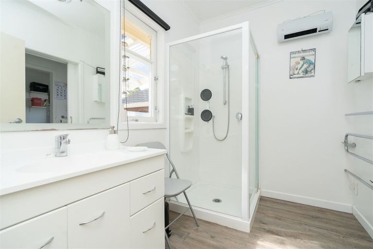 Photo of property in 12 Taylor Terrace, St Andrews, Hamilton, 3200