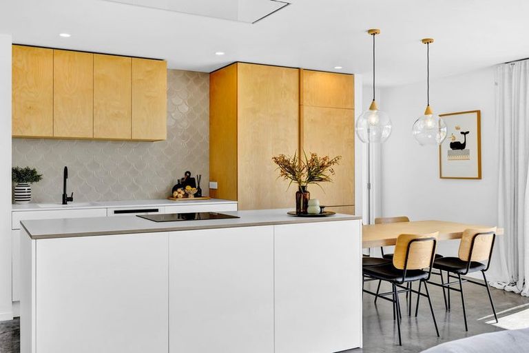 Photo of property in 386 Kaihihi Road, Okato, New Plymouth, 4381