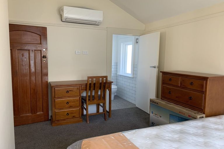 Photo of property in 9 Union Street West, North Dunedin, Dunedin, 9016