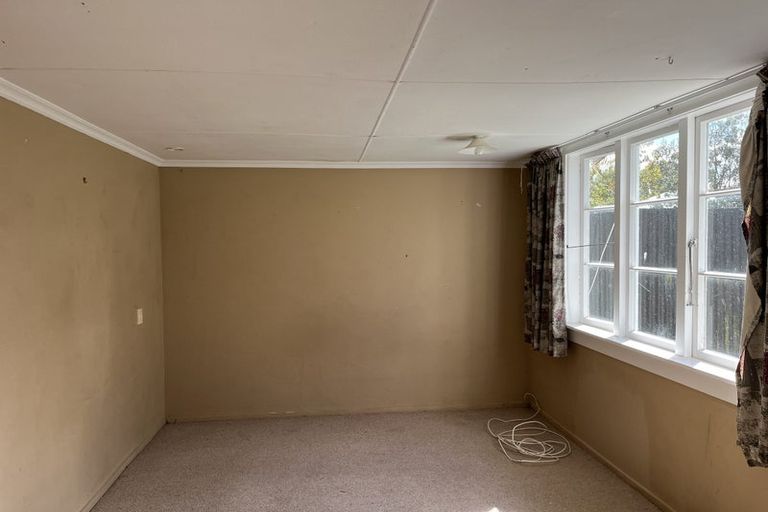 Photo of property in 15 Waterloo Crescent, Hokowhitu, Palmerston North, 4410
