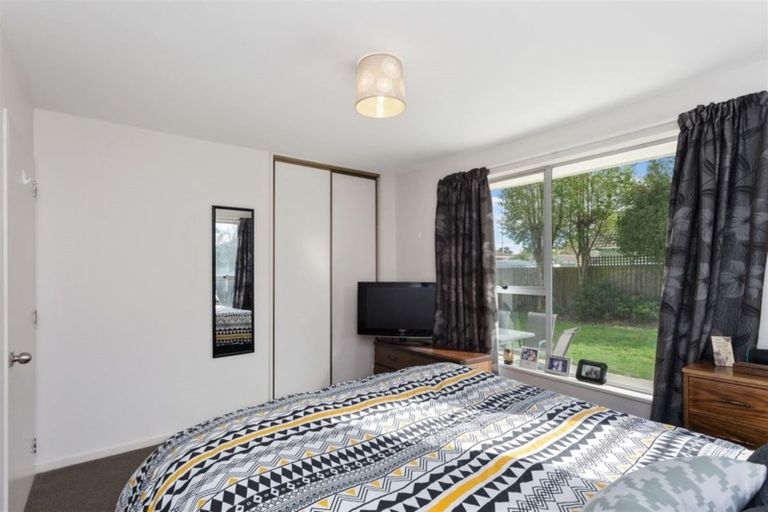 Photo of property in 114 Hay Street, Bromley, Christchurch, 8062