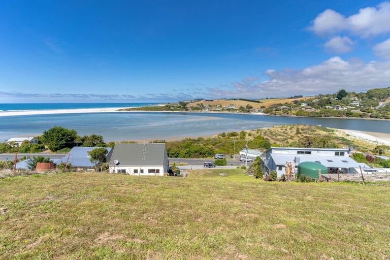 Photo of property in 1406 Taieri Mouth Road, Taieri Mouth, 9091