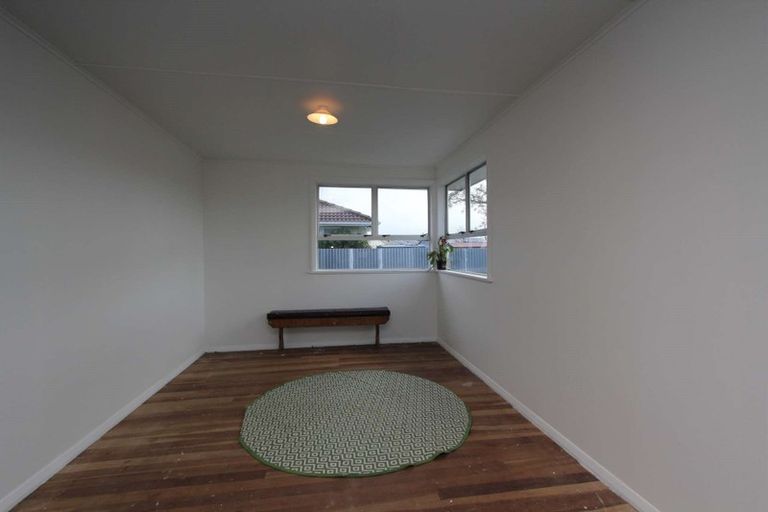 Photo of property in 30 Hislop Avenue, Onekawa, Napier, 4110