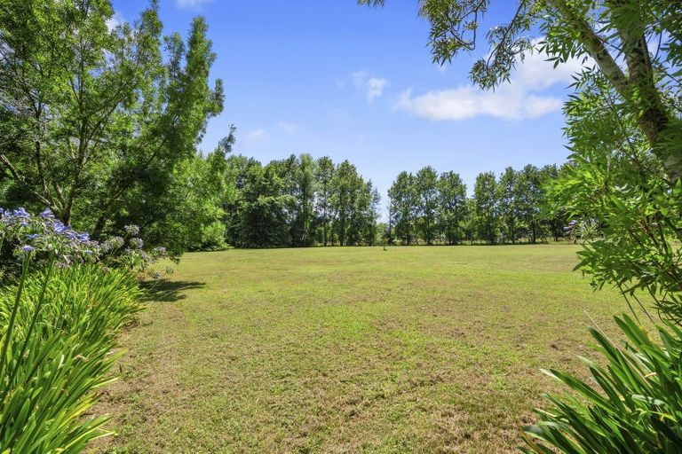 Photo of property in 295 Postman Road, Dairy Flat, Albany, 0794