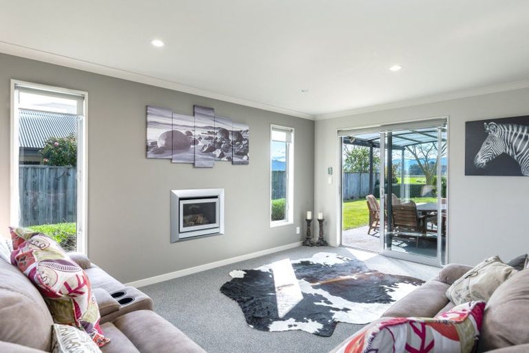 Photo of property in 25 Clearwater Place, Mayfield, Blenheim, 7201