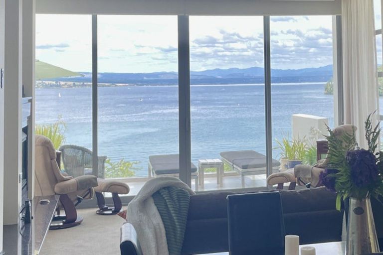 Photo of property in 1/852 Wily Terrace, Acacia Bay, Taupo, 3330