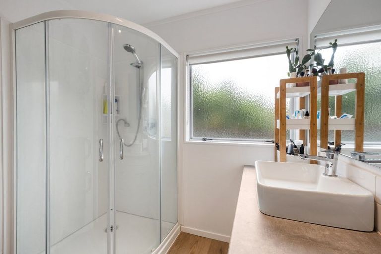 Photo of property in 34 Cromwell Drive, Fitzroy, Hamilton, 3206