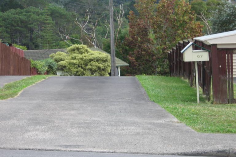 Photo of property in 67 Avonleigh Road, Green Bay, Auckland, 0604